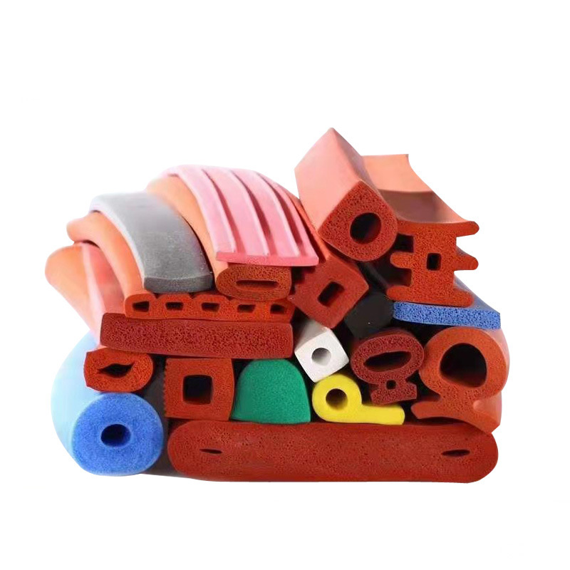 工業環境苛刻，密封條易老化？嶸牌硅膠發泡條耐候抗老化，寬溫域保持彈性，壽命更長